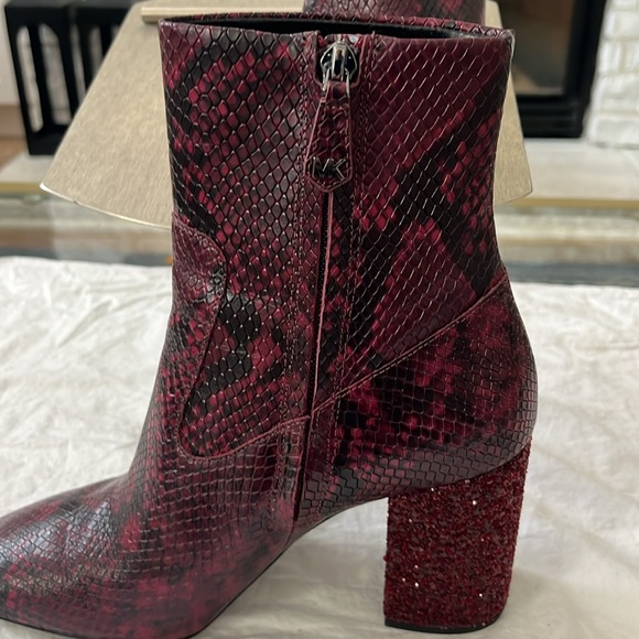 Never Worn Michael Kors 3 1/4” high heel boots with zipper- burgundy/ black col. - Picture 3 of 7